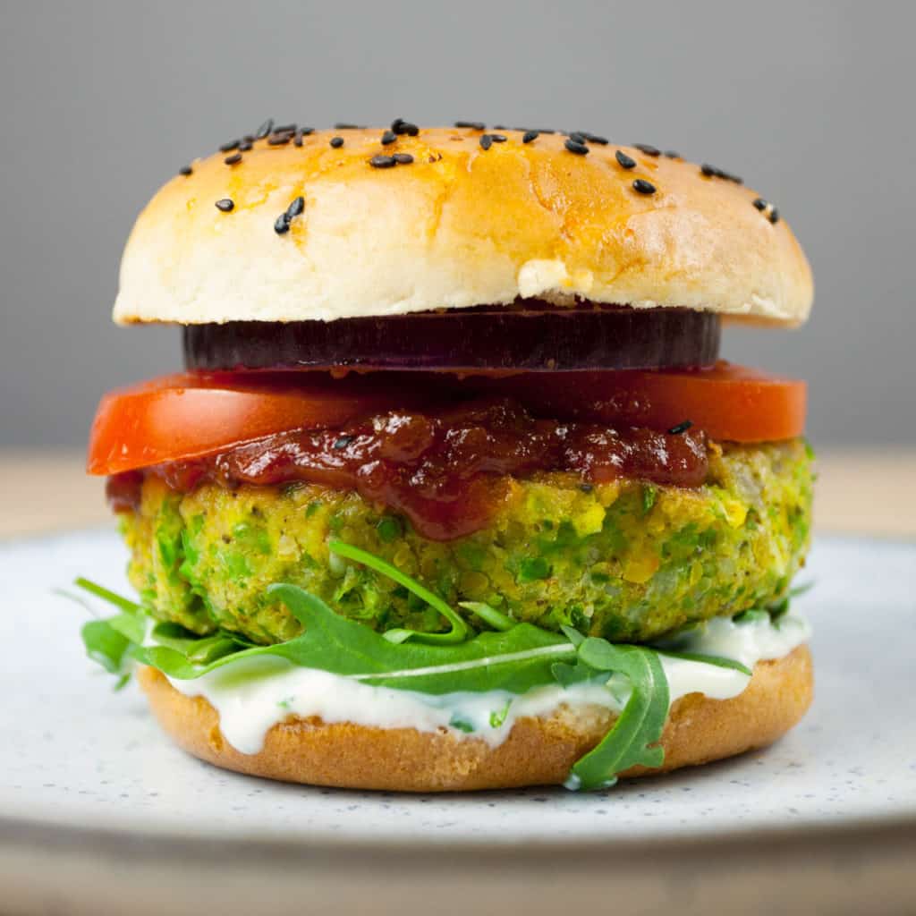 Monster Green Burger - SO VEGAN