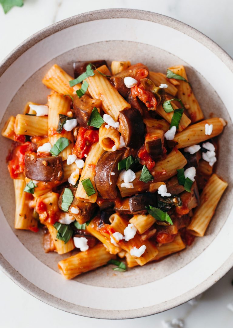 One-Pot Pasta Alla Norma - SO VEGAN