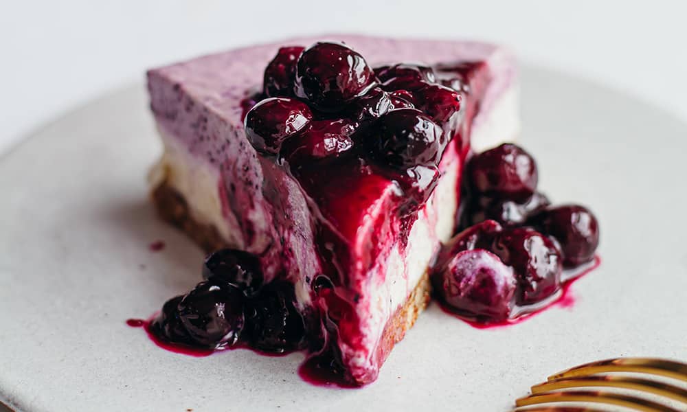 No-Bake Blueberry Cheesecake - SO VEGAN