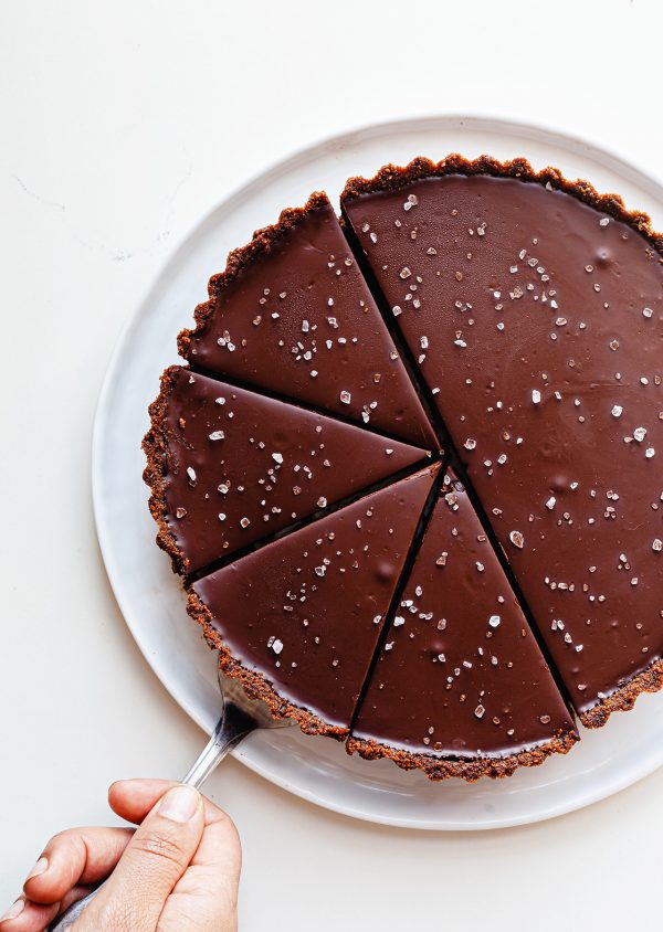 Salted Chocolate Orange Tart - SO VEGAN