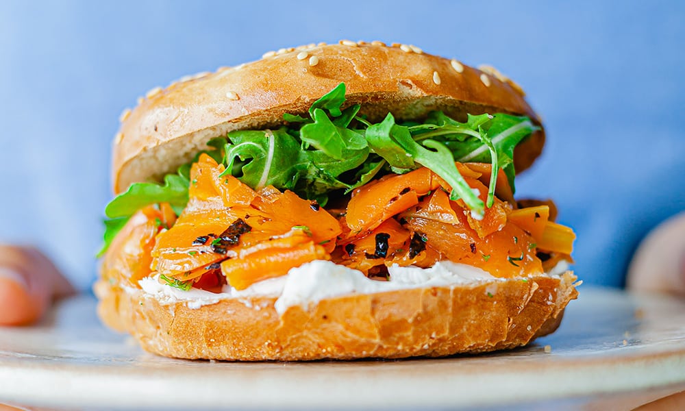 Vegan smoked salmon and cream cheese bagel recipe / Riverford