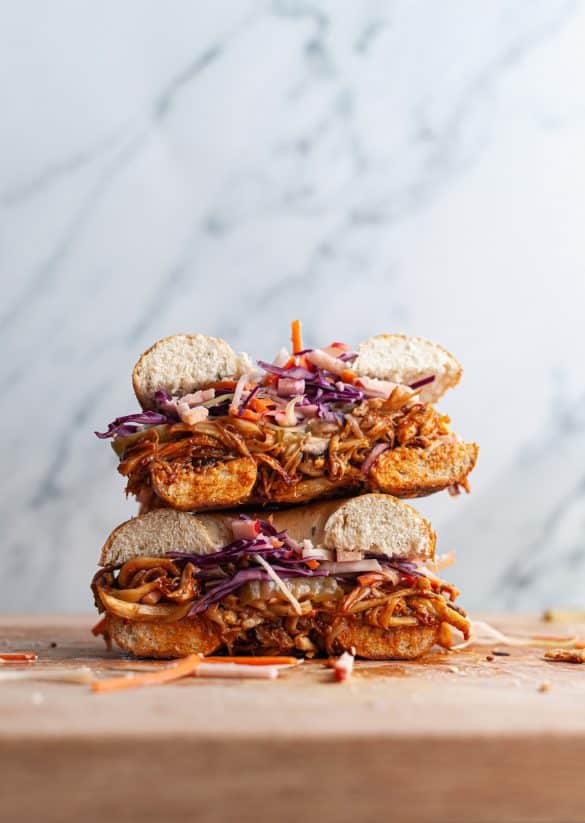 Pulled ‘Pork’ Bagels - SO VEGAN